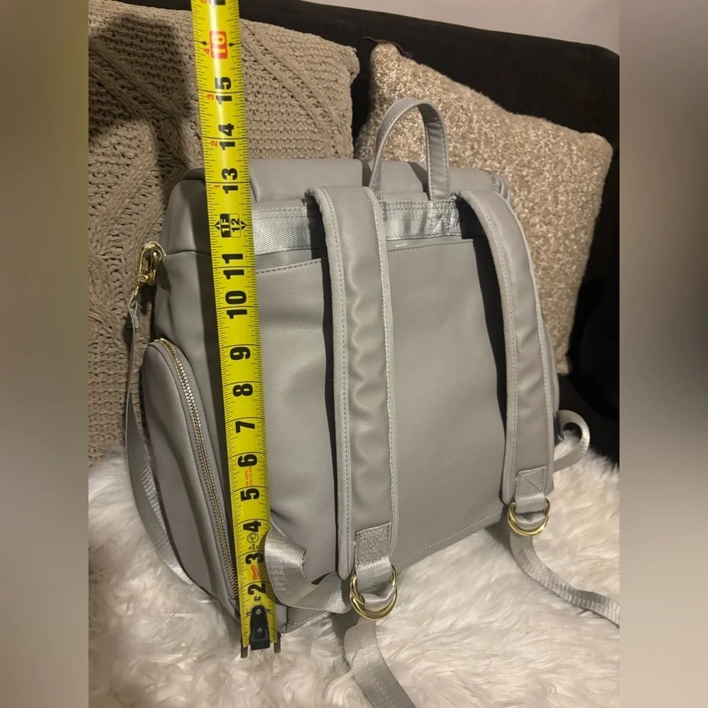 🩷💙Grey Fox Gray Diaper Bag with Gold Accents💙BABY BAG 👶 OF QUALITY. BOX B